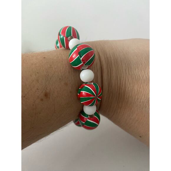 Holiday peppermint bead bracelet - Picture 1 of 4